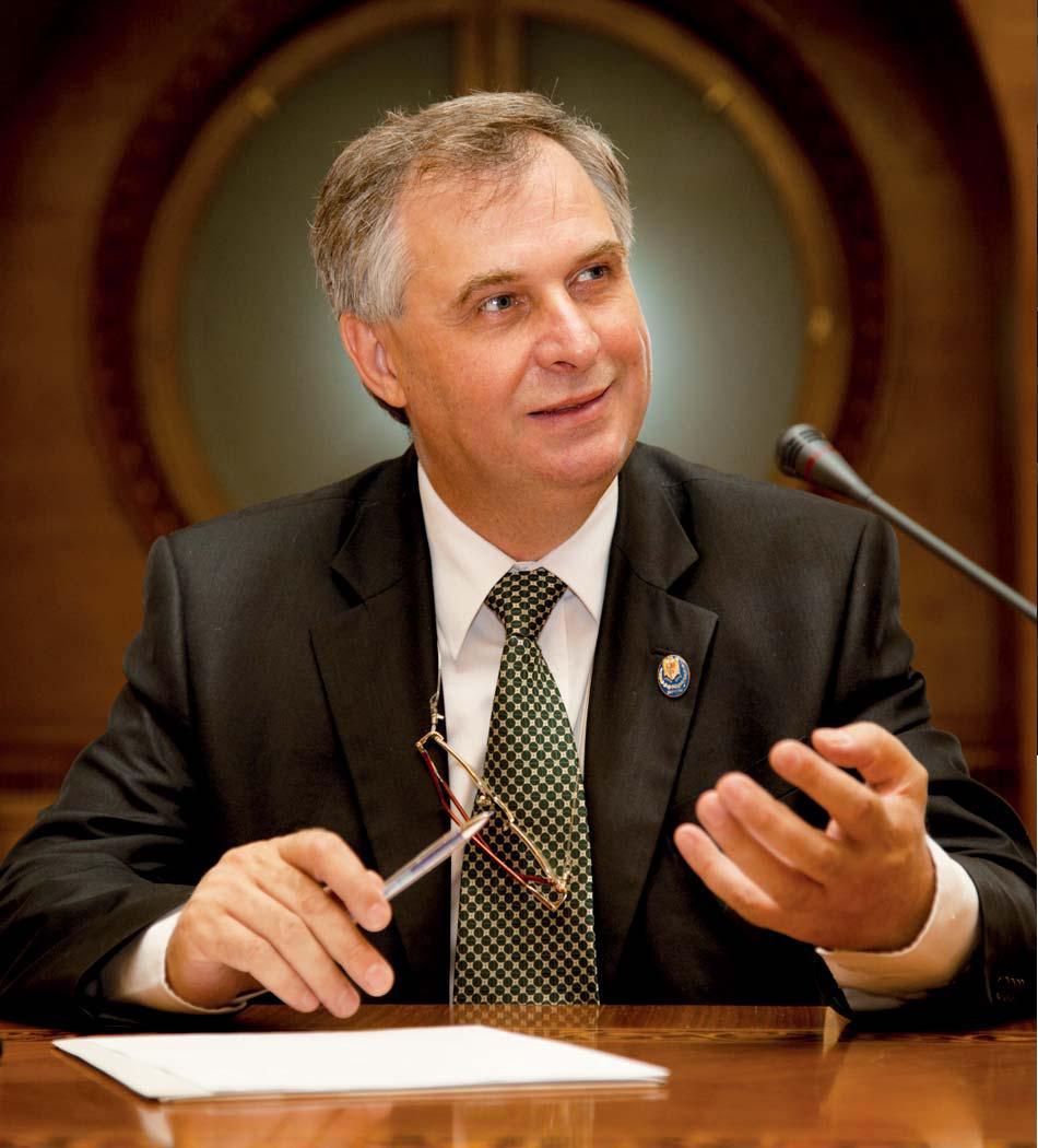 Guvernanţii sunt datori vânduţi la stat