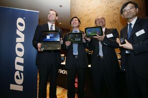 Primele tablete Lenovo ajung în România în această toamnă