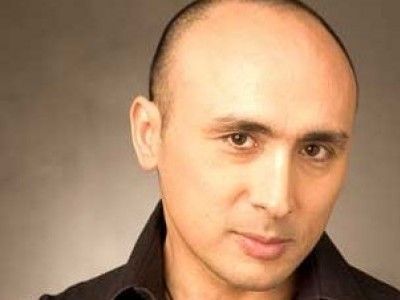 Potrivit legii, intonarea imnului naţional în altă formă reprezintă contravenţie