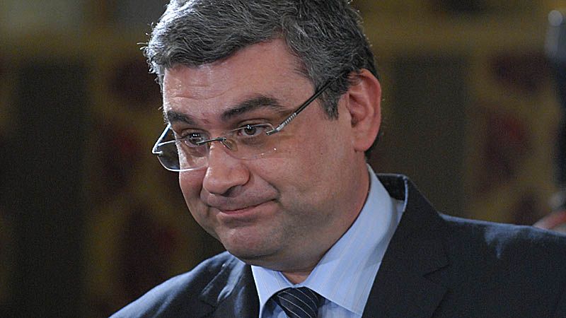 Case de lux de la stat pentru demnitarii lui Boc