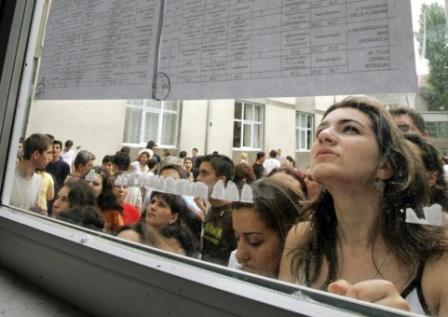După contestaţii, rata de promovabilitate la Bacalaureat în Bucureşti a crescut la 19,33%