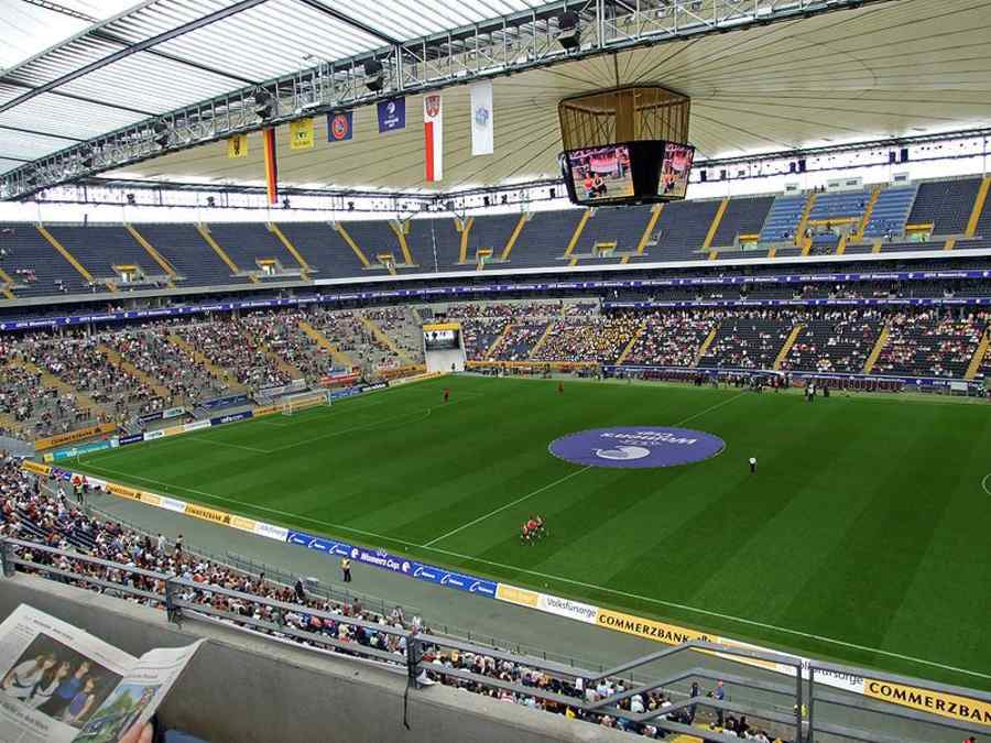 Arena Naţională – copie săracă a unui stadion de 126 milioane euro