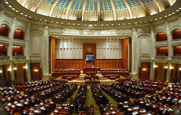 Opoziţia a făcut miercuri regulile în Senat