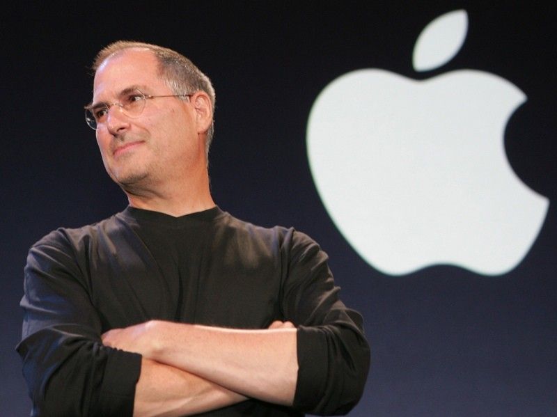 Cine moşteneşte miliardele lui Steve Jobs