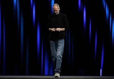 Steve Jobs și mania controlului: a creat un „Gestapo“ al companiei