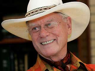 Larry Hagman, interpretul lui J.R. din „Dallas”, are cancer