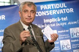 Dumitru Pelican (PC): Voi candida în 2012 la funcţia de primar al sectorului 3 Bucureşti