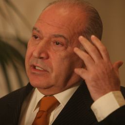 Dan Voiculescu: Traian Băsescu procedează precum Saddam şi Gaddafi
