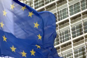 Comisia Europeană: România va avea o creştere a PIB de 1,7% în 2011 şi de 2,1% anul viitor