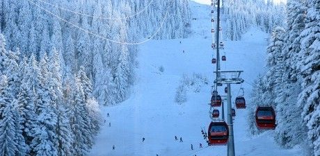 Unde îţi trimiţi copilul în tabără la schi în România