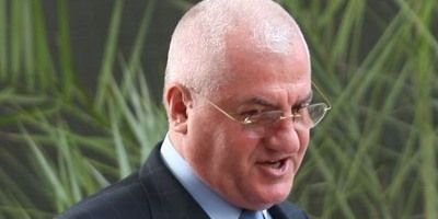 Dragomir a lăsat-o pe Clotilde ”să-i dărâme gardul”
