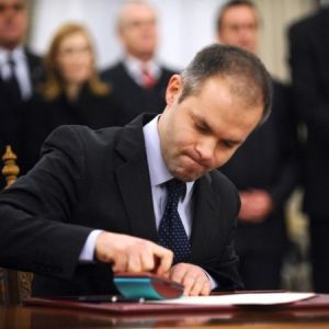Funeriu renunţă la modificarea Legii Sportului, după anunţul de retragere a gimnastelor