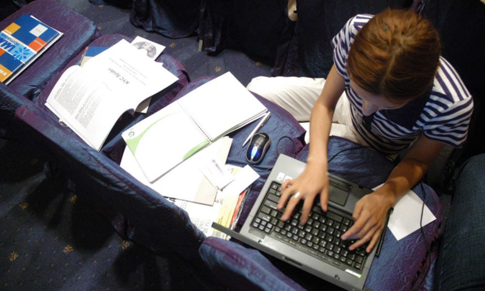1322635389laptopcalculatorziaristafaceri-TS
