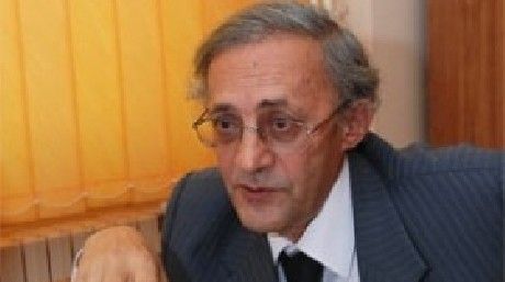 Astărăstoae: Peste 2.000 de medici au plecat din ţară în 2011