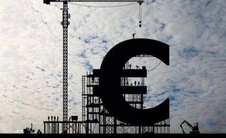 Recesiunea se întoarce în Europa în 2012