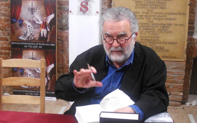 „Teatrul este pentru mine o tentativă de a trăi viaţa pe care n-o trăiesc”