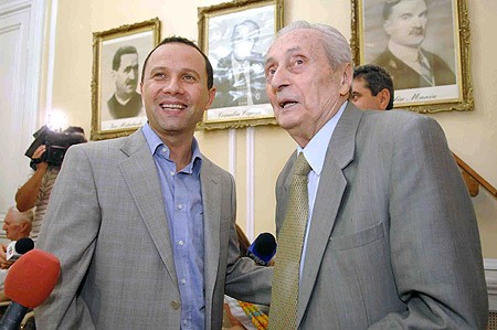 Aurelian Pavelescu, unicul candidat la şefia PNŢCD