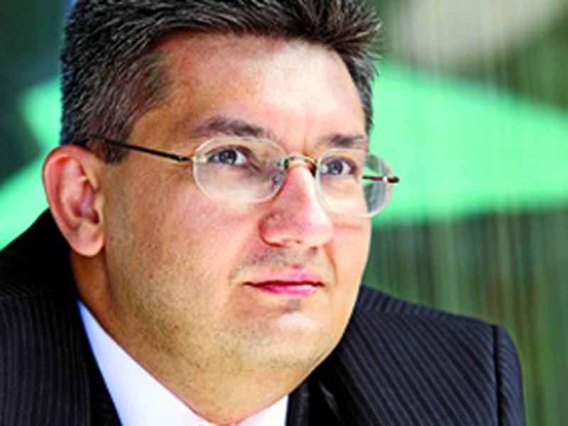 Directorul Spitalelor din Bucureşti vă rezolvă scaunul