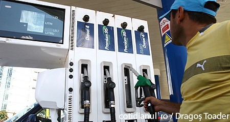 Benzină mai scumpă la Petrom
