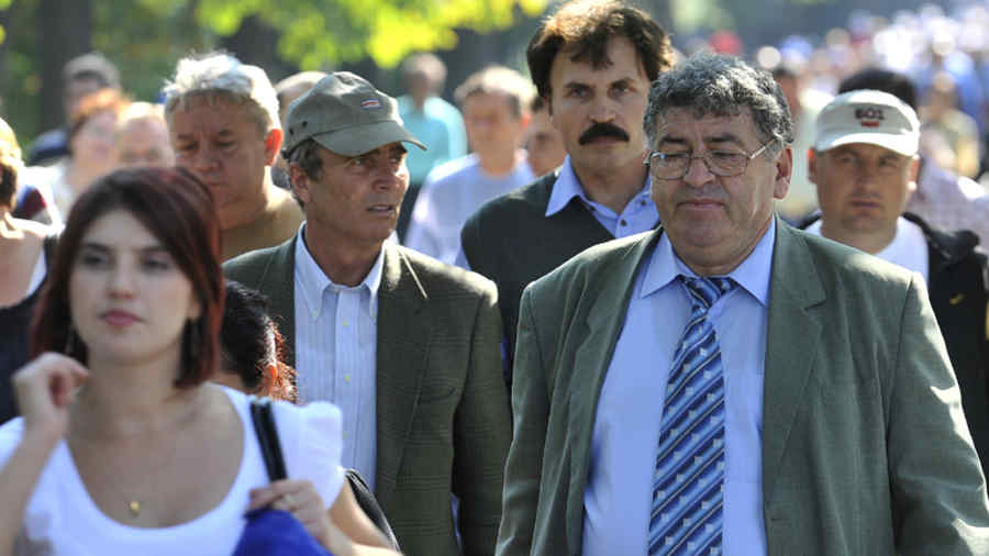 Ce se modifică în Codul Muncii: preaviz și perioade de probă mai mari