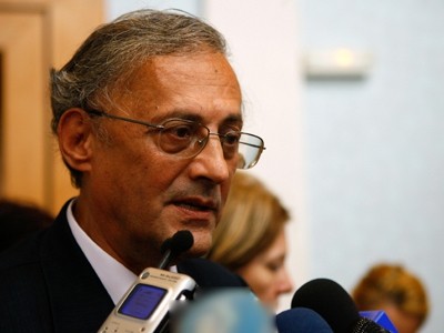 Astărăstoae: Nu văd ce putea să realizeze Ciuhodaru în consilierea ministrului