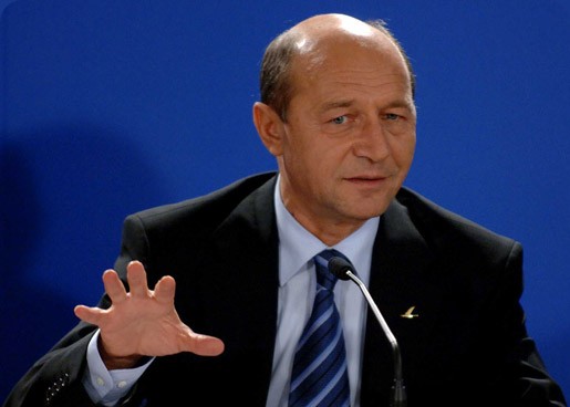 Apel: „Prezidente”, întrebaţi-l pe omul de la Butonul 3 de Legea 406/2001