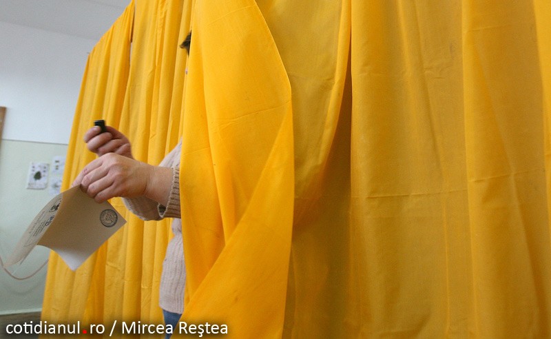 PDL contestă exact ceea ce au cerut judecătorii CCR actualilor guvernanţi