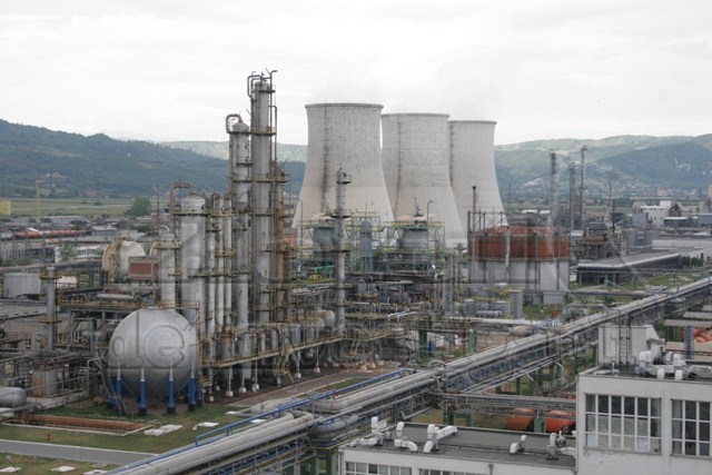 Privatizarea Oltchim: „Una dintre oferte este exotică, iar cealaltă trebuie verificată financiar”