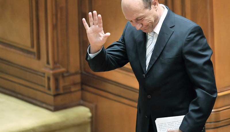 Financial Times: O înfrângere usturătoare pentru preşedintele Băsescu