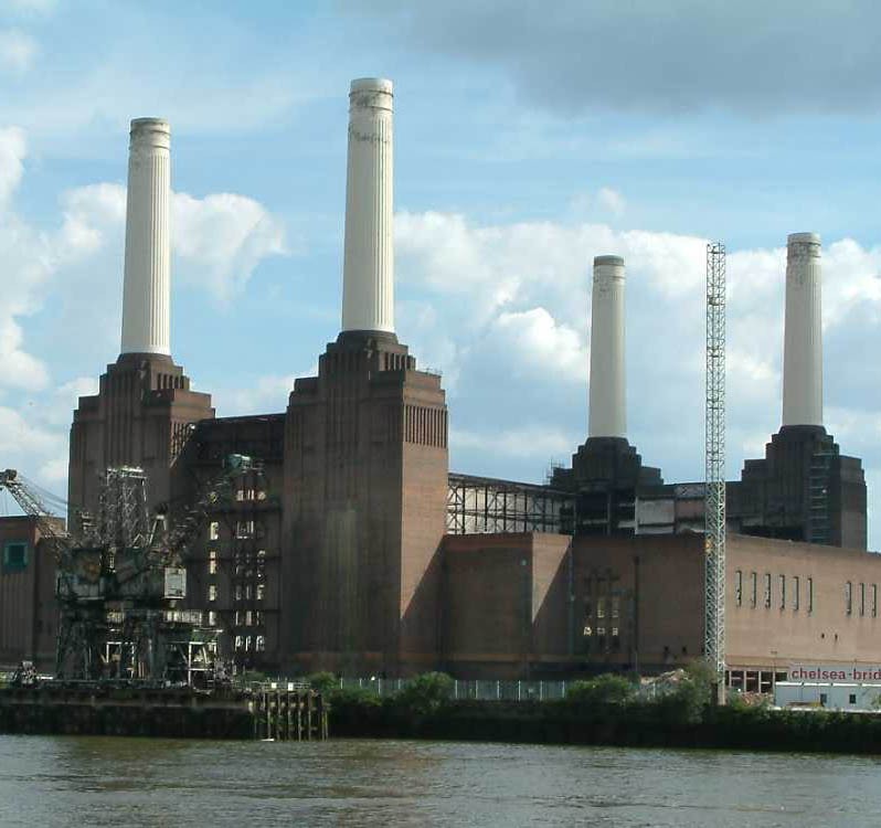 Renovarea celebrei „Battersea Power Station” din Londra
