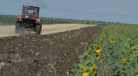 Motorină mai ieftină pentru agricultori