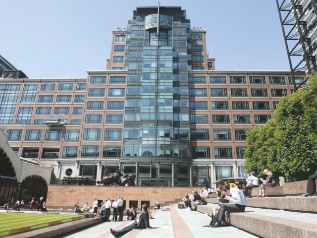 Oficial BERD: Guvernul român a risipit banii împrumutaţi de la UE şi FMI