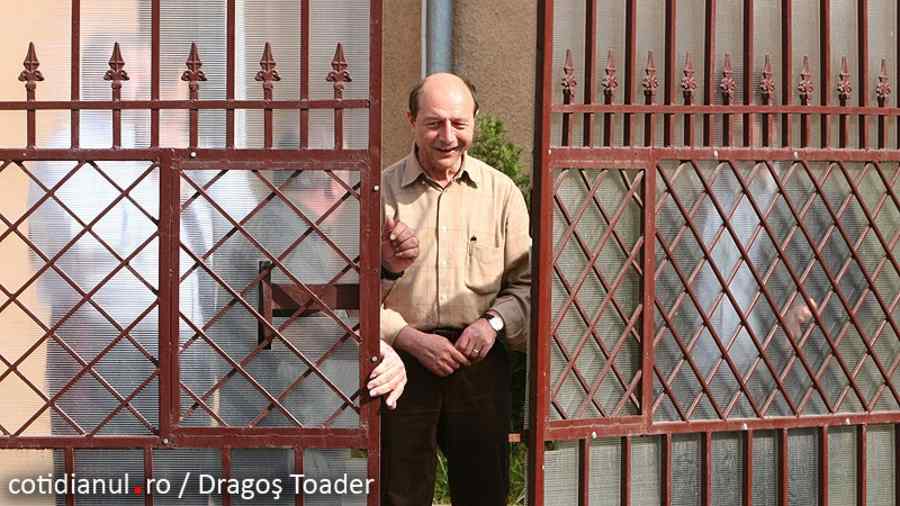 Trainice relaţii de prietenie politico-economice Băsescu a fost despărţit de Căşuneanu de arestul Cercetărilor Penale