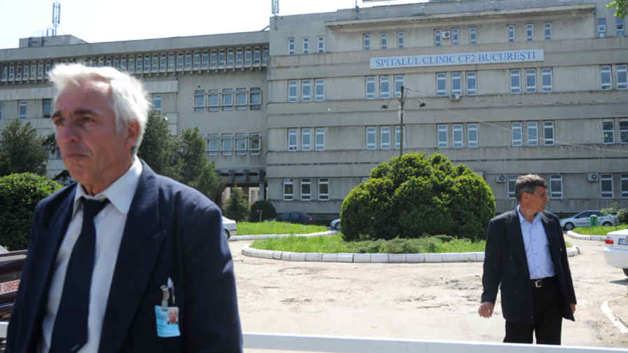 Medicii de la CF2, reclamaţi la Parchet