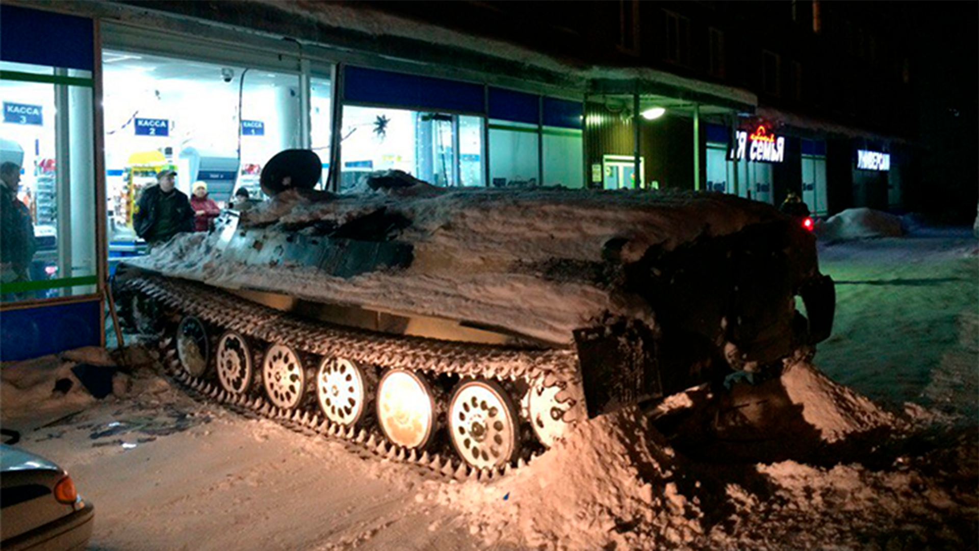 La cumpărături cu tancul