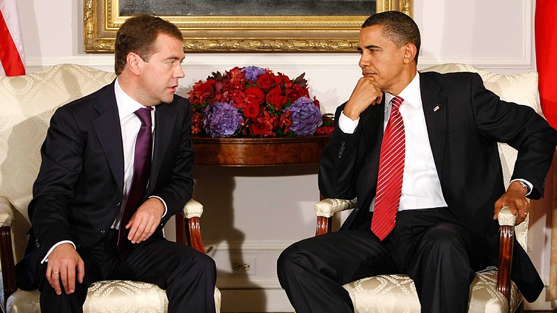 Schimbul de spioni, planificat de Casa Albă înaintea vizitei lui Medvedev în SUA