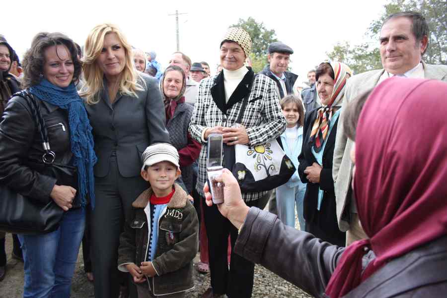 Elena Udrea, lovitura de stat la pozat