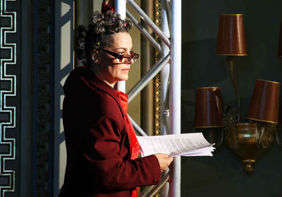 Maia Morgenstern, actriţa-orchestră în „Petrică şi lupul”