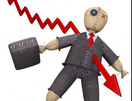 „Urmează falimente, executări și evacuări din case. Cu sutele de mii”