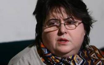 Alina Pippidi: CNA să interzică politicienilor să deţină televiziuni