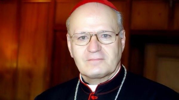 Cardinalul maghiar cu origini secuiești, Peter Erdo, are șanse să devină viitorul Suveran Pontif