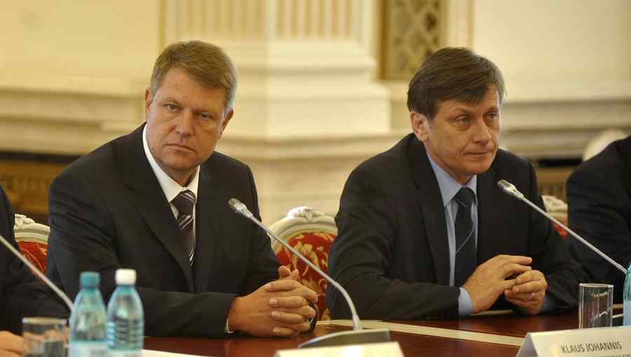 Antonescu: Candidatul la prezidenţiale trebuie desemnat prin vot, nu prin sondaj