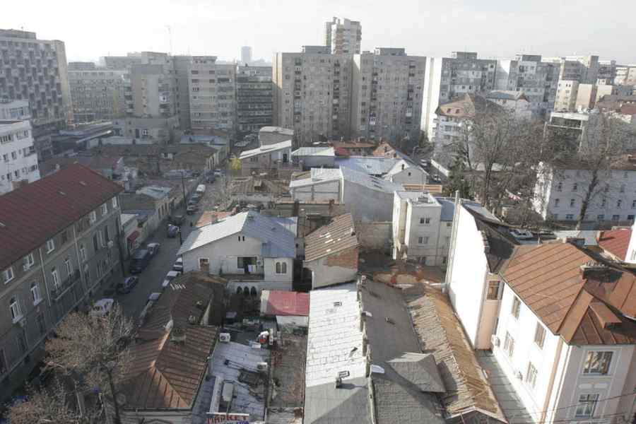 Factura cu executare. Halal cadou electoral!