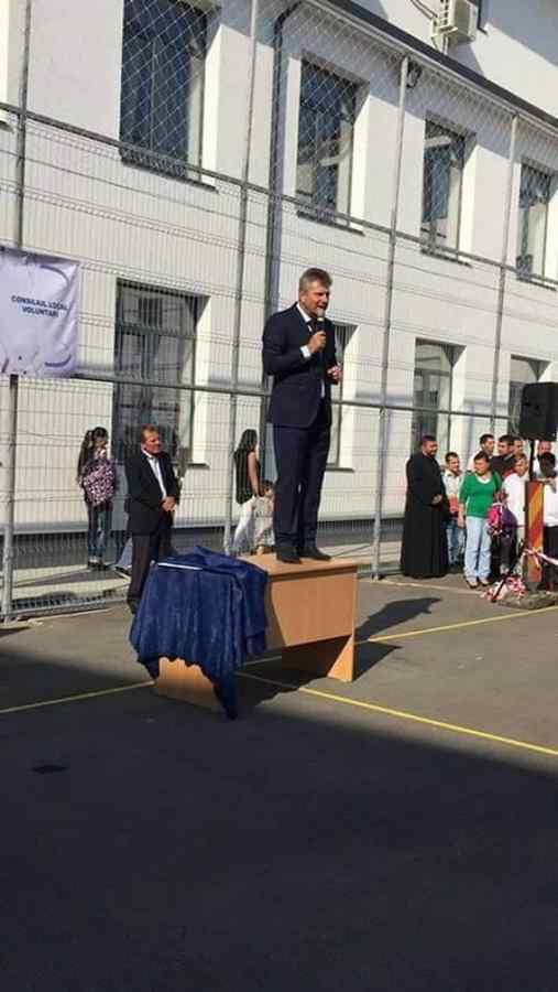 Plagiat „masiv” în doctoratele lui Tobă și Pandele