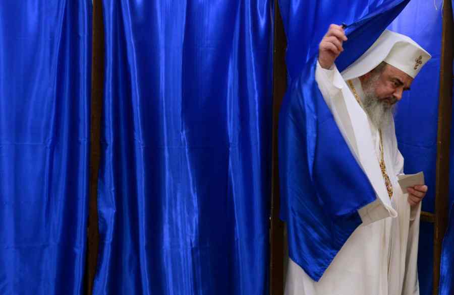 PF Daniel: Adesea Dumnezeu a lucrat chiar şi prin oameni străini