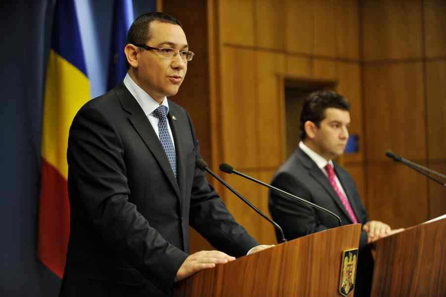 Ponta şi Voinea accelerează de la 130 km/h la 100 km/h