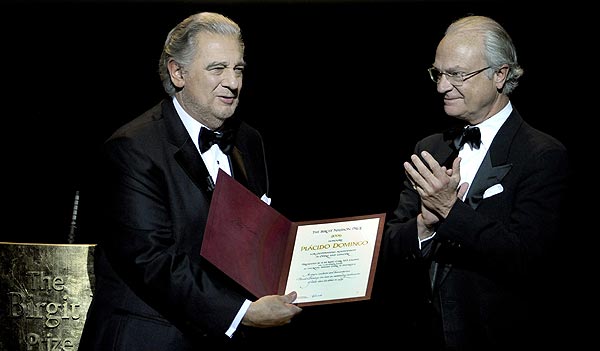 Tenorul Plácido Domingo revine ca dirijor și bariton pe scena Operei Metropolitan