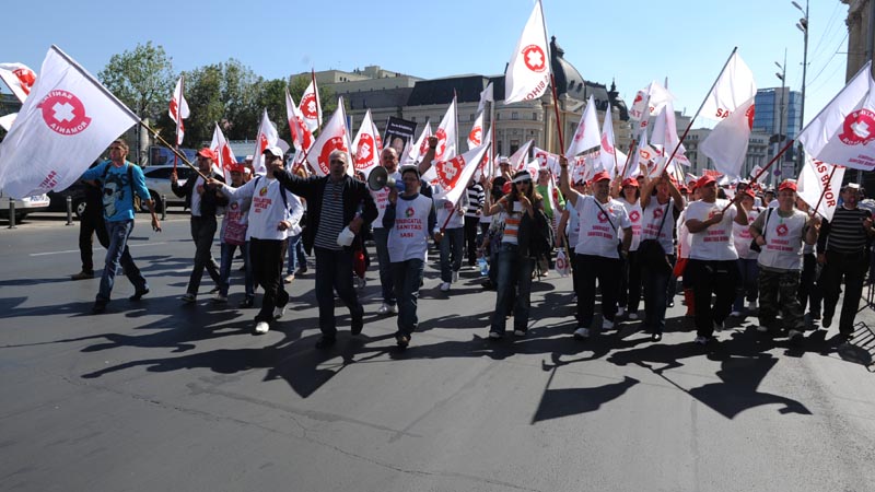 Sindicaliştii au început protestele în Capitală