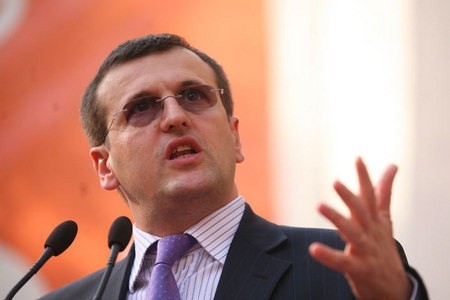 Cristian Preda, o nouă dovadă de ipocrizie