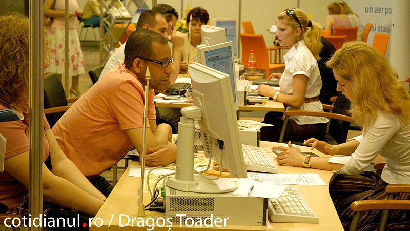 Sondaj MONEY.ro: OTP Bank este banca anului 2009 în România